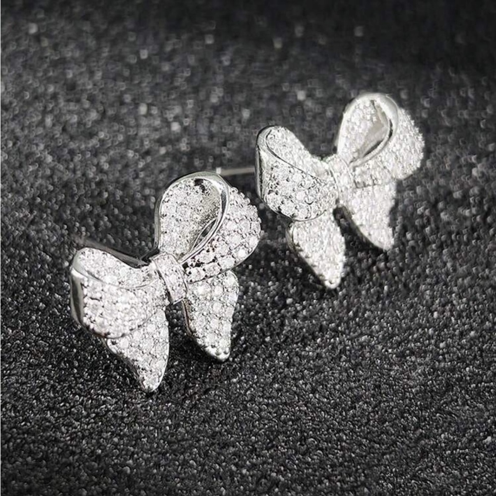 Elegant Rhinestoned Bow Knot Earrings